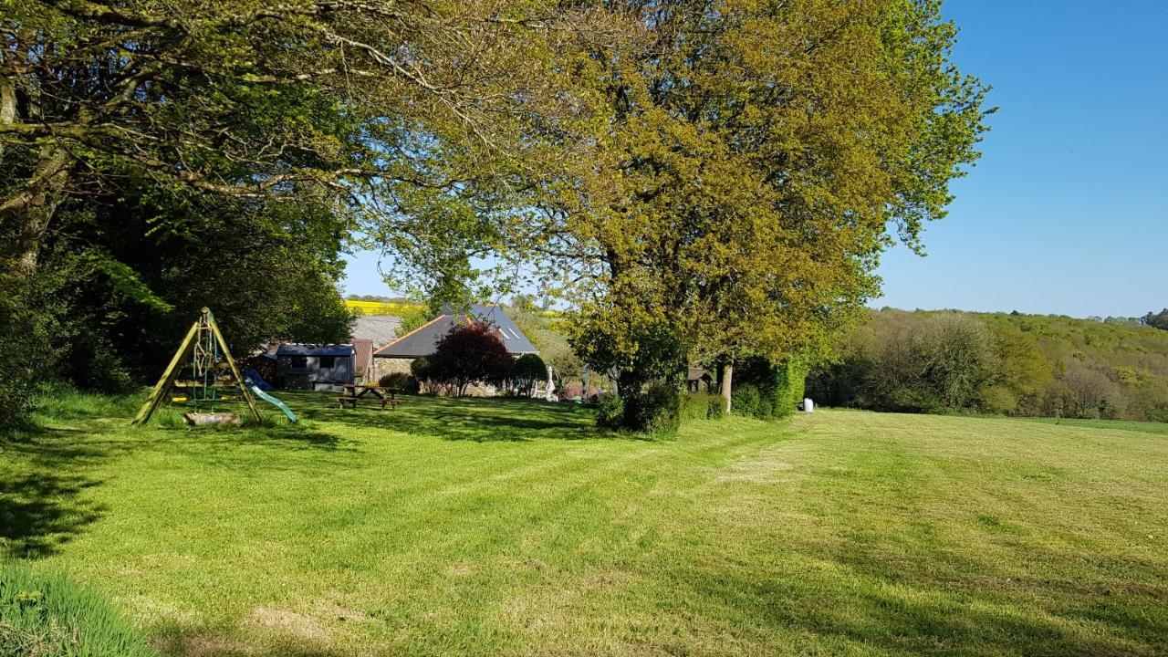 Maroux Vian Country Cottage Callac المظهر الخارجي الصورة
